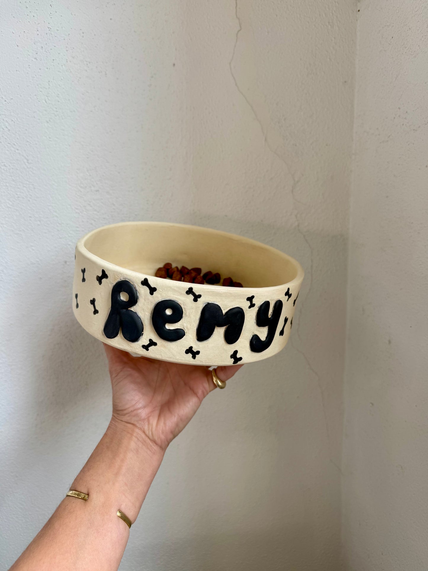 Pet Bowls -Sunday March 15th 10:00am-12:00 pm