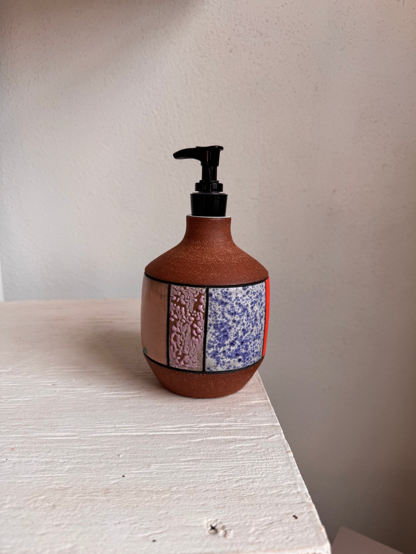 Soap dispenser IV
