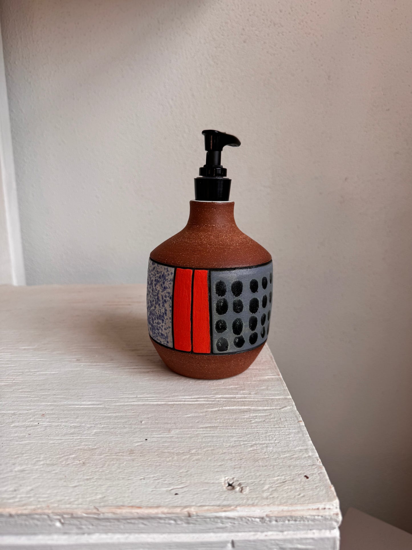 Soap dispenser IV