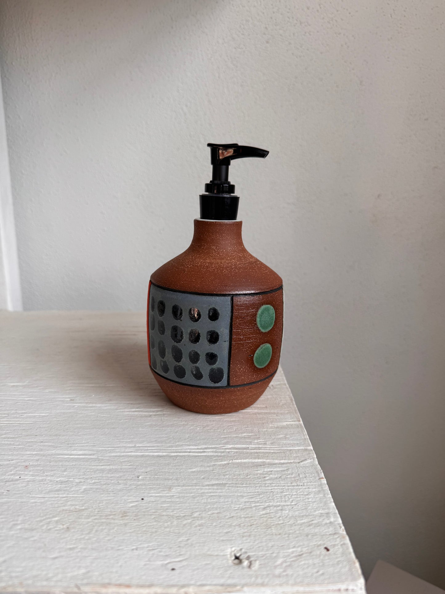 Soap dispenser IV