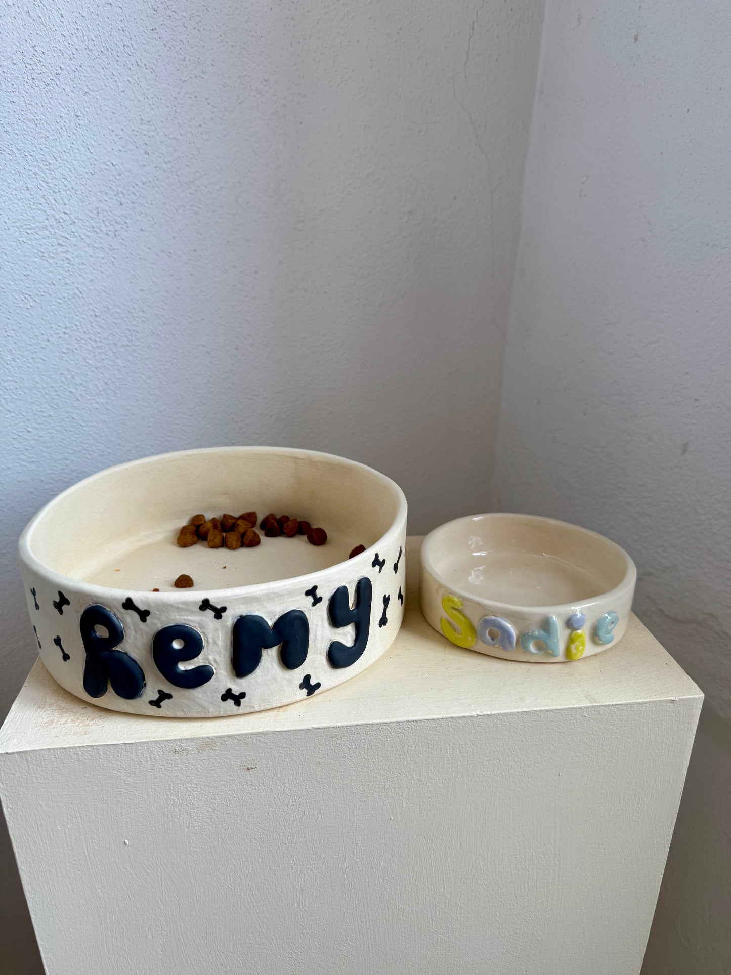 Pet Bowls -Saturday July 12th 9:30-11:30 am